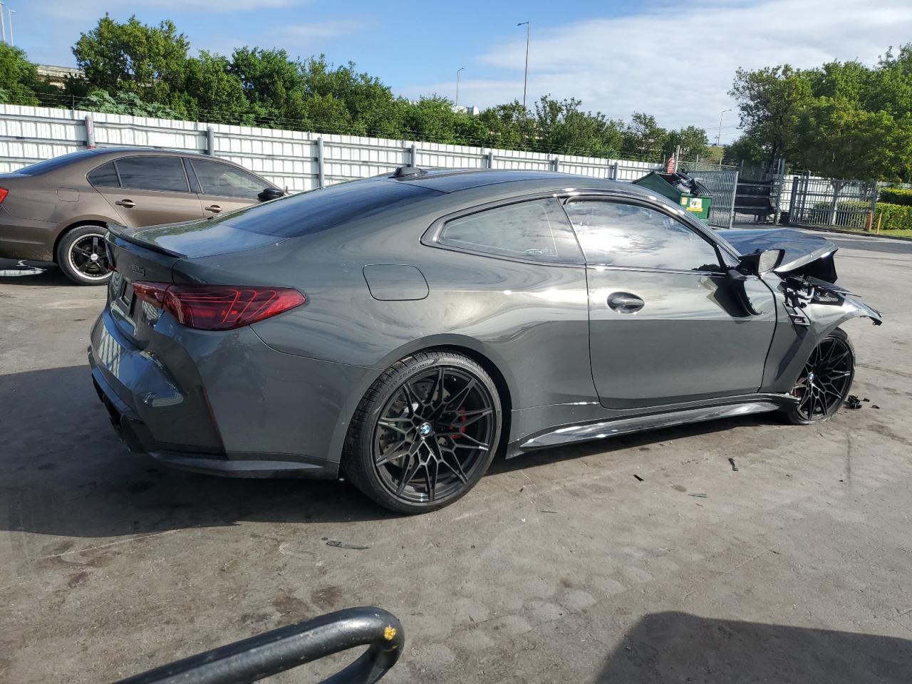 2026 BMW M4 Competition - Фото 3