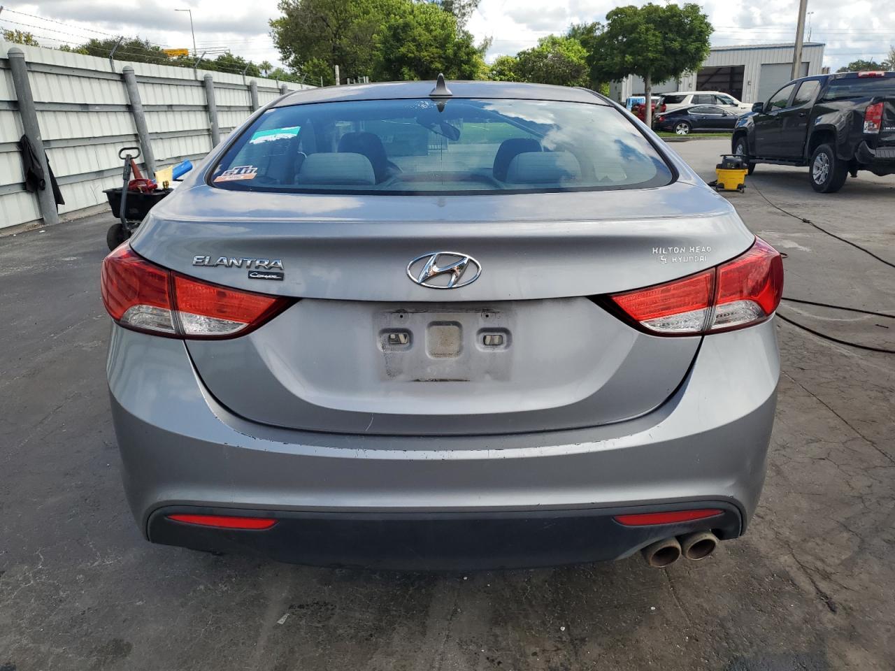 2013 Hyundai Elantra Coupe Gs - Image 6
