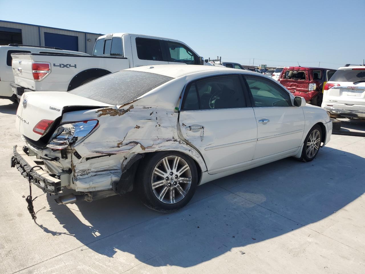 2009 Toyota Avalon Xl - Image 3
