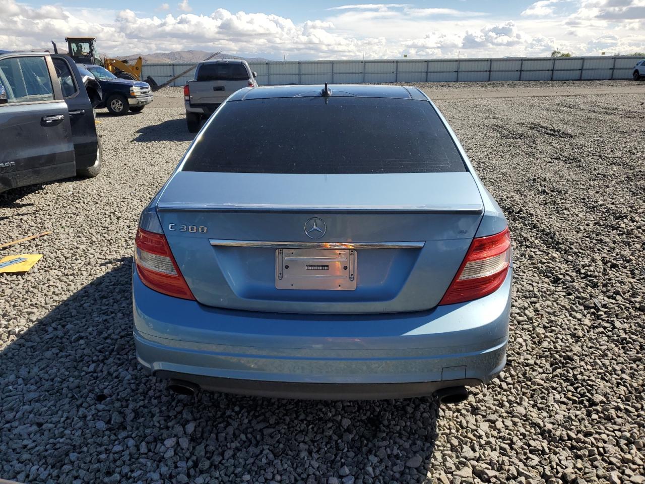 2010 Mercedes-Benz C 300 - Image 6