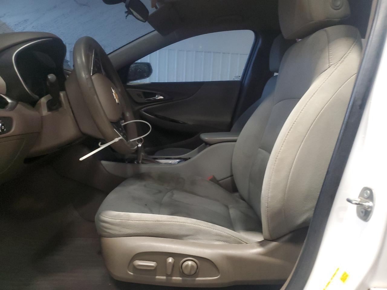 2017 Chevrolet Malibu Ls - Фото 7