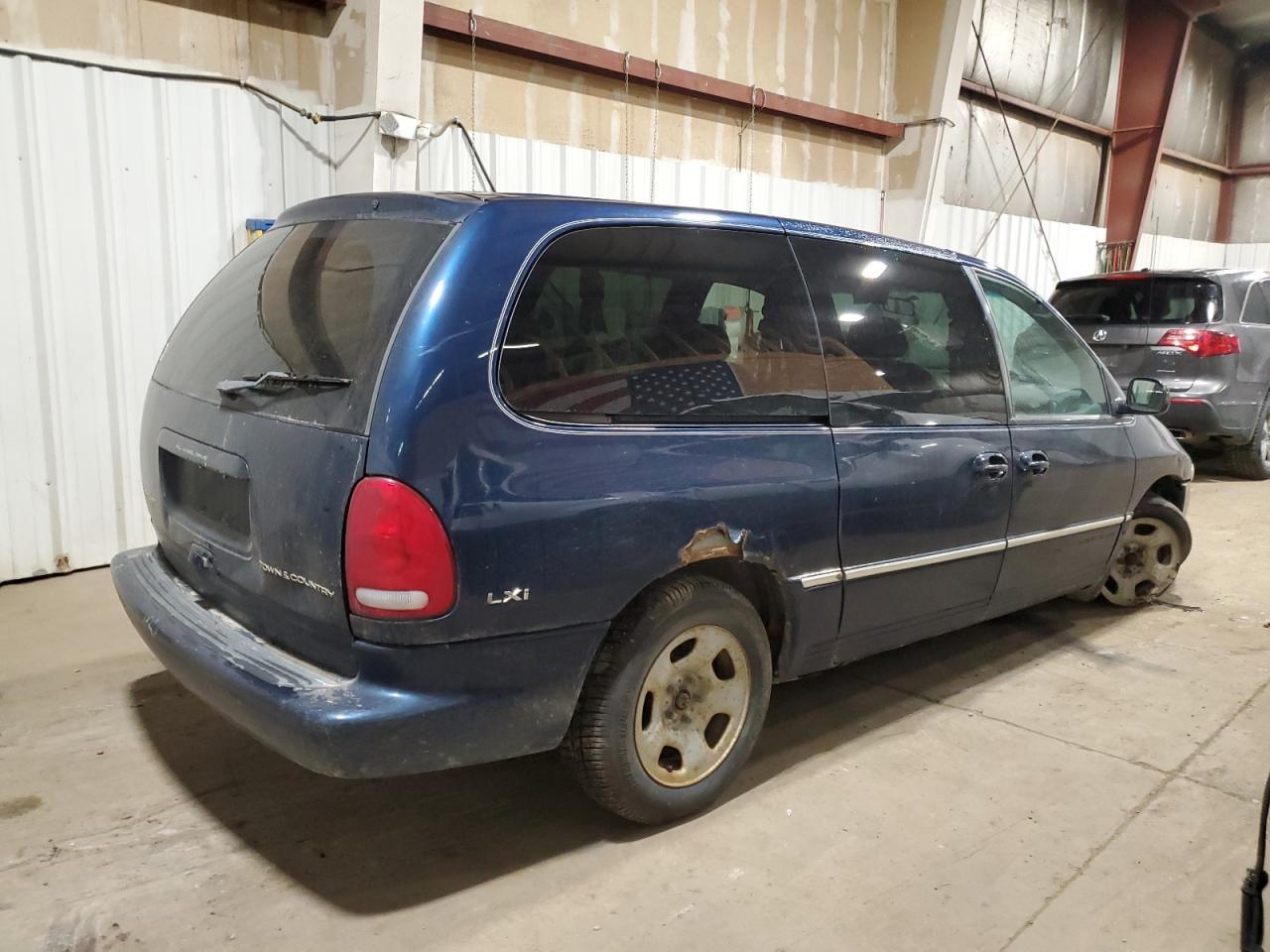 2000 Chrysler Town & Country Lxi - Фото 3