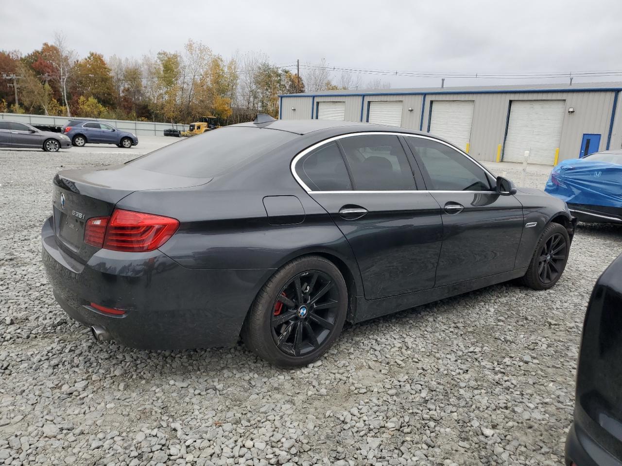2015 BMW 535 Xi - Image 3