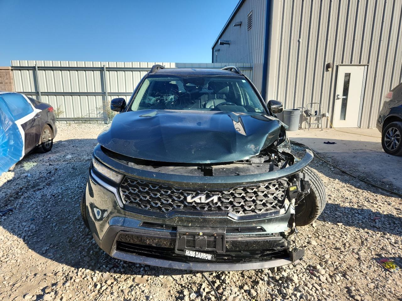 2022 Kia Sorento S - Фото 5