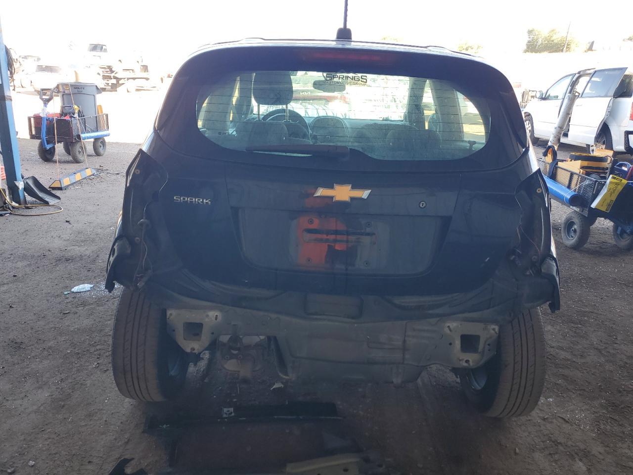 2017 Chevrolet Spark Ls - Фото 6
