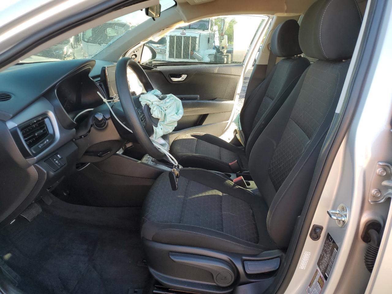 2022 Kia Rio Lx - Image 7