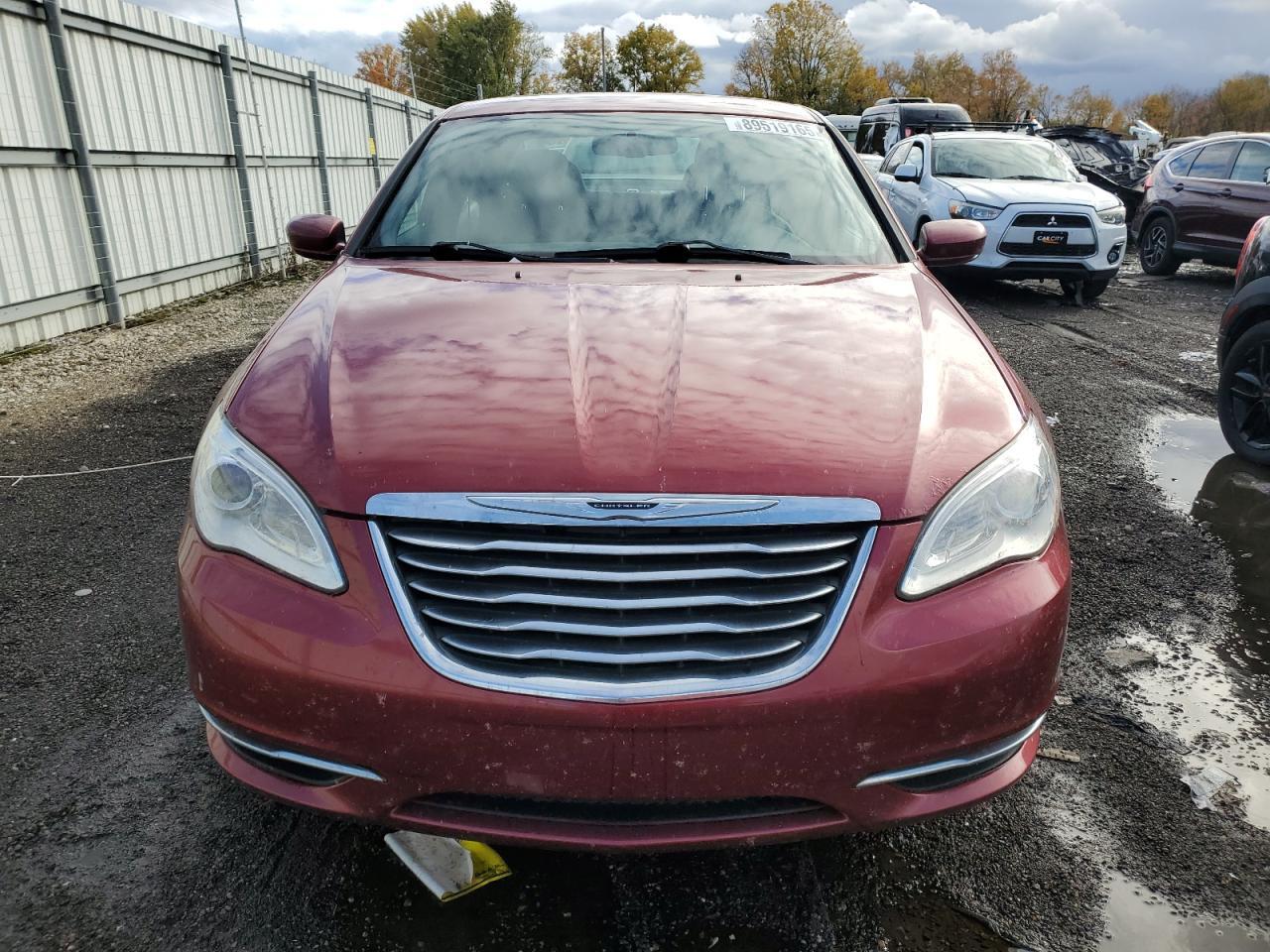 2012 Chrysler 200 Touring - Image 5