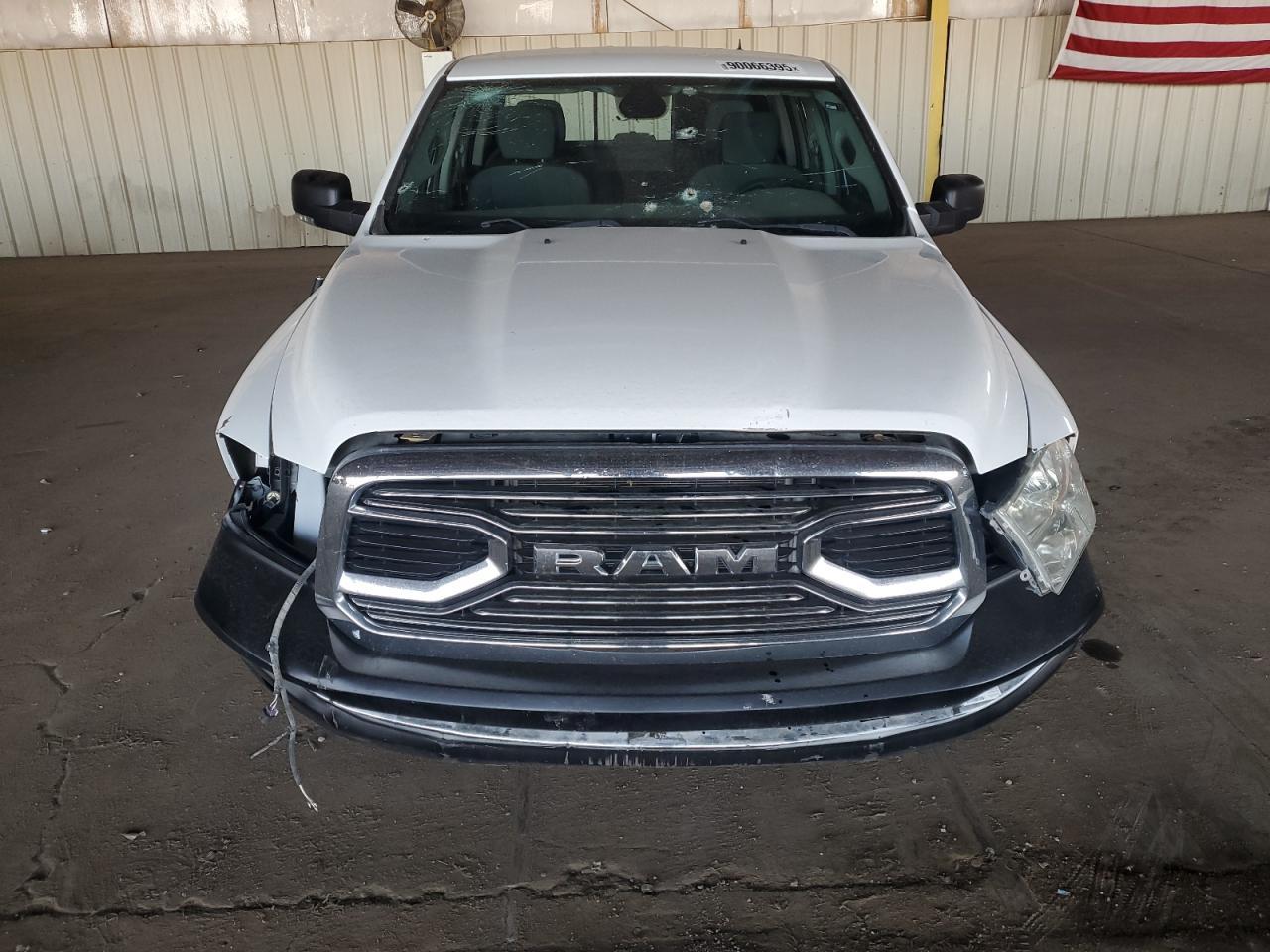 2023 Ram 1500 Classic Slt - Фото 5