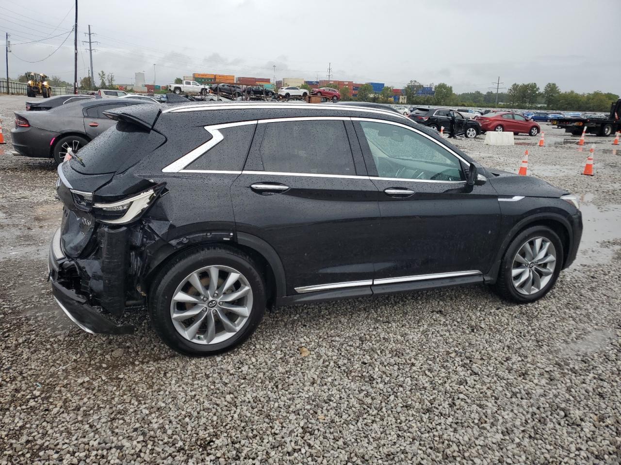2019 Infiniti Qx50 Essential - Image 3