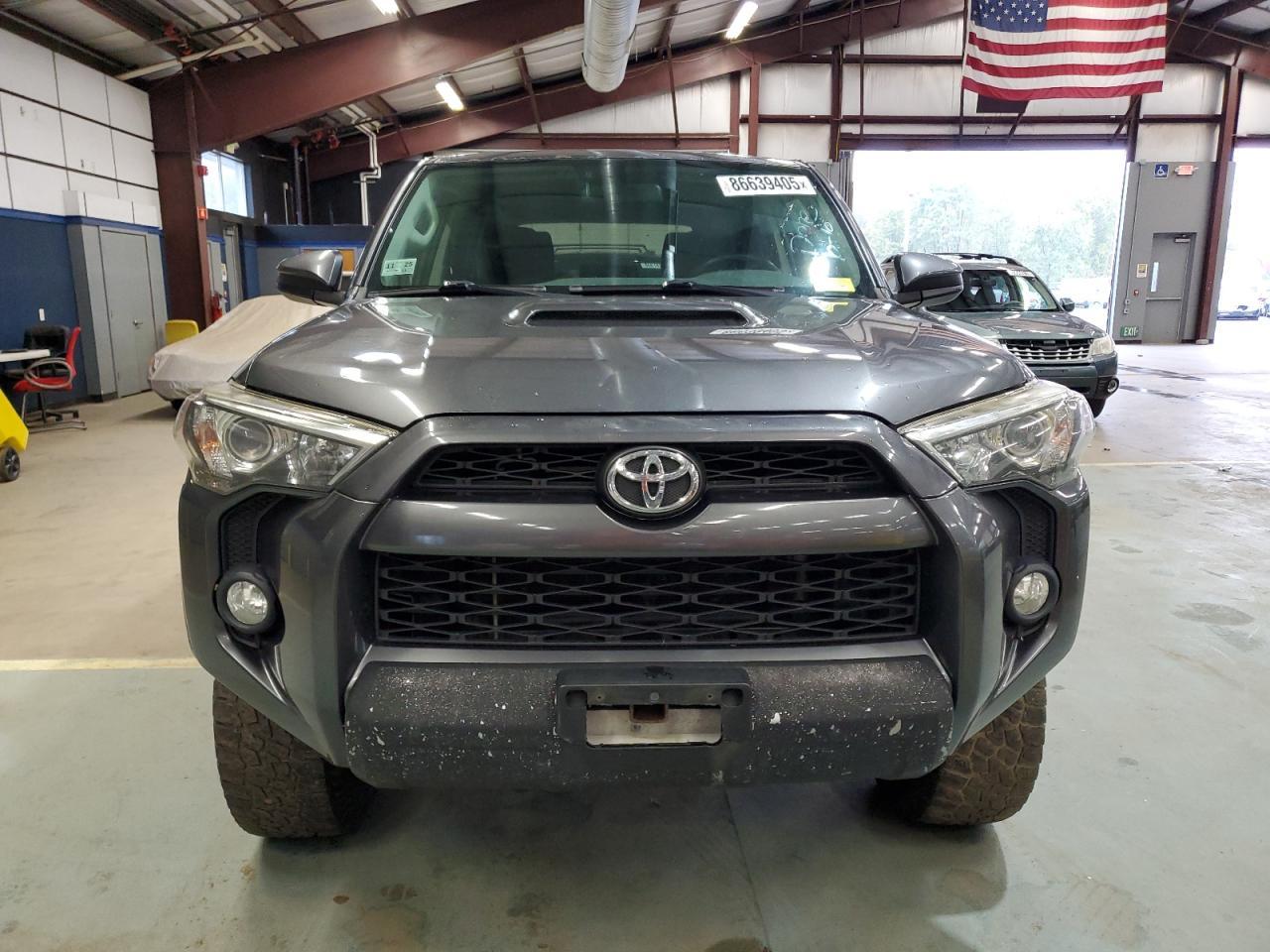 2016 Toyota 4Runner Sr5/Sr5 Premium - Фото 5