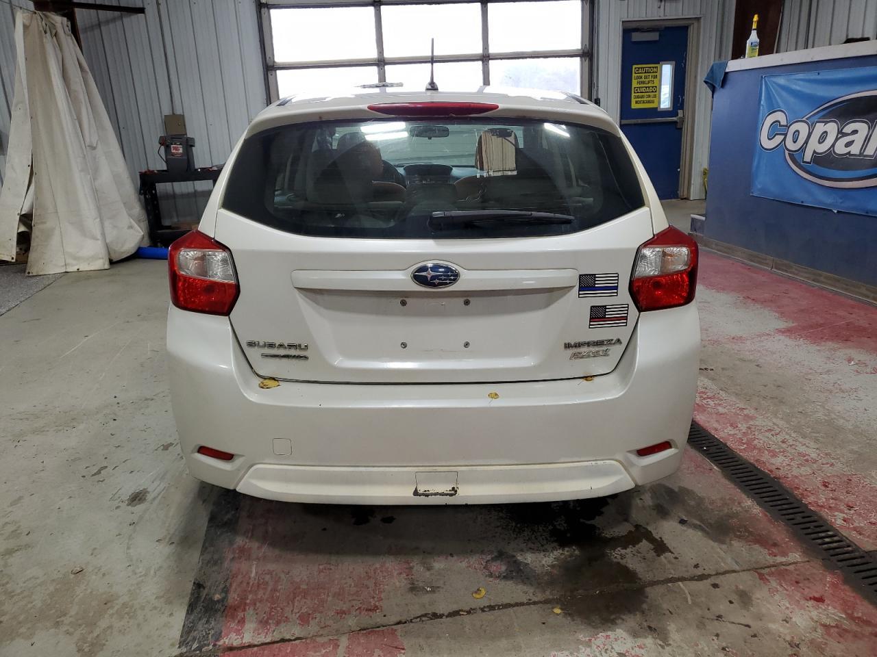 2014 Subaru Impreza Premium - Фото 6