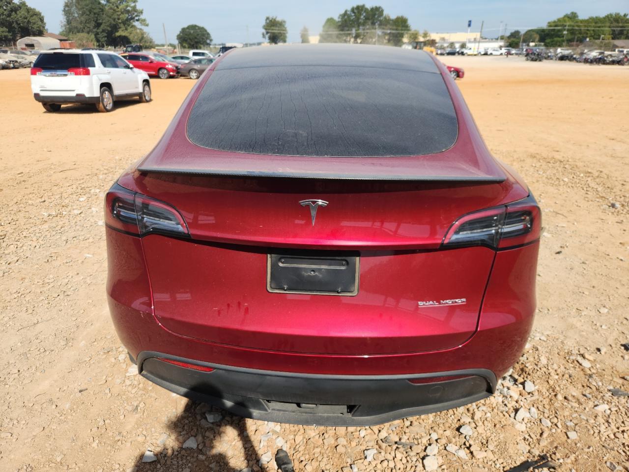 2024 Tesla Model Y - Фото 6