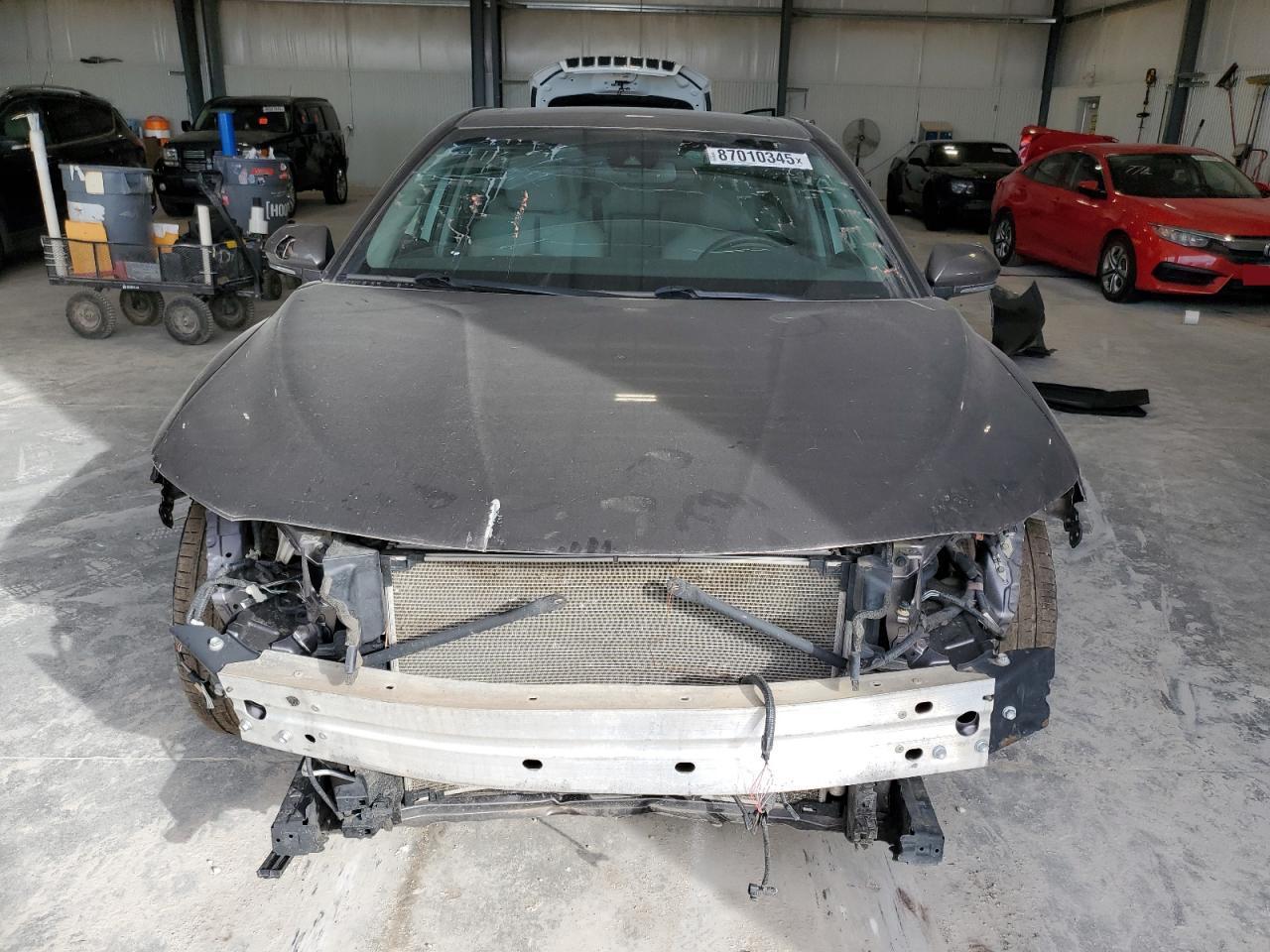 2018 Toyota Camry L - Image 5