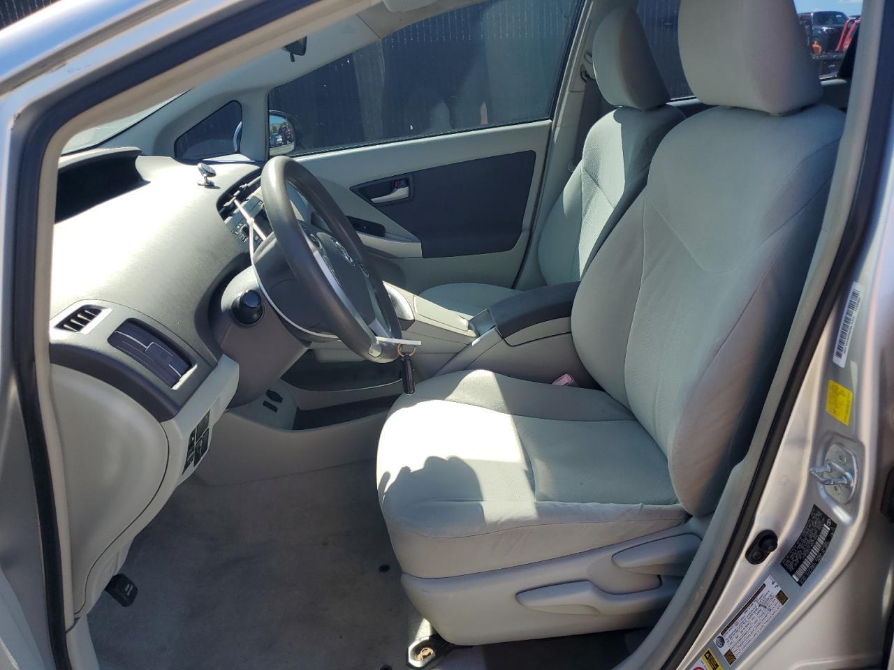 2010 Toyota Prius - Фото 7