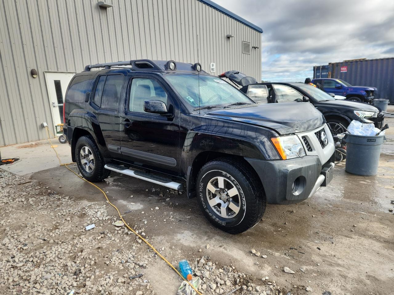 2012 Nissan Xterra Off Road - Image 4
