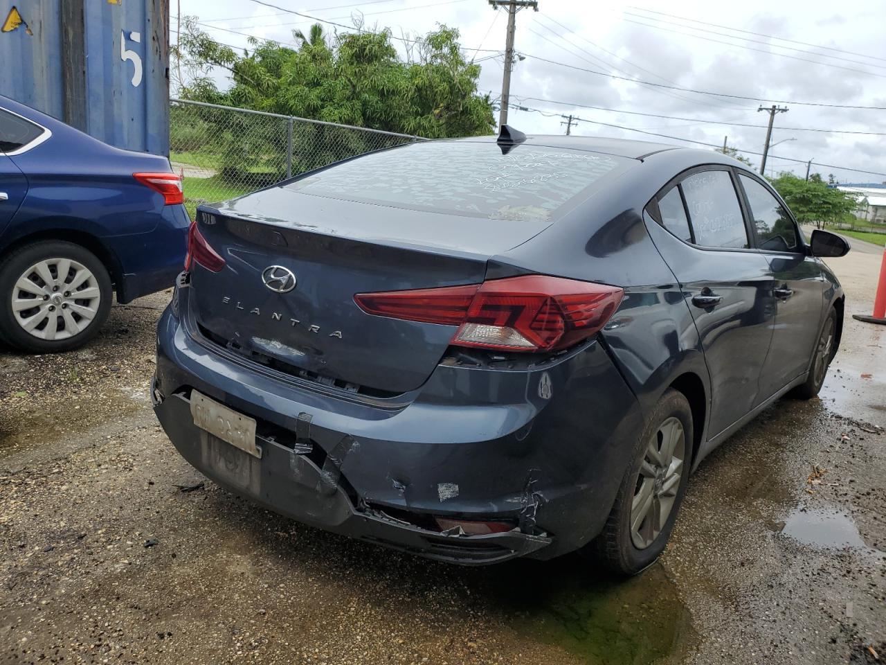2020 Hyundai Elantra Se - Фото 3