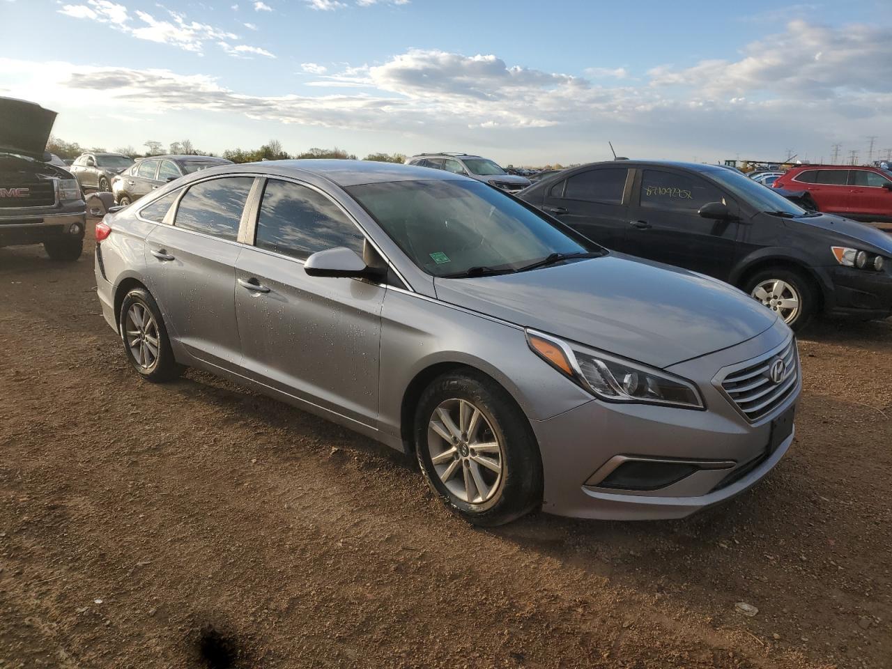 2016 Hyundai Sonata Se - Фото 4