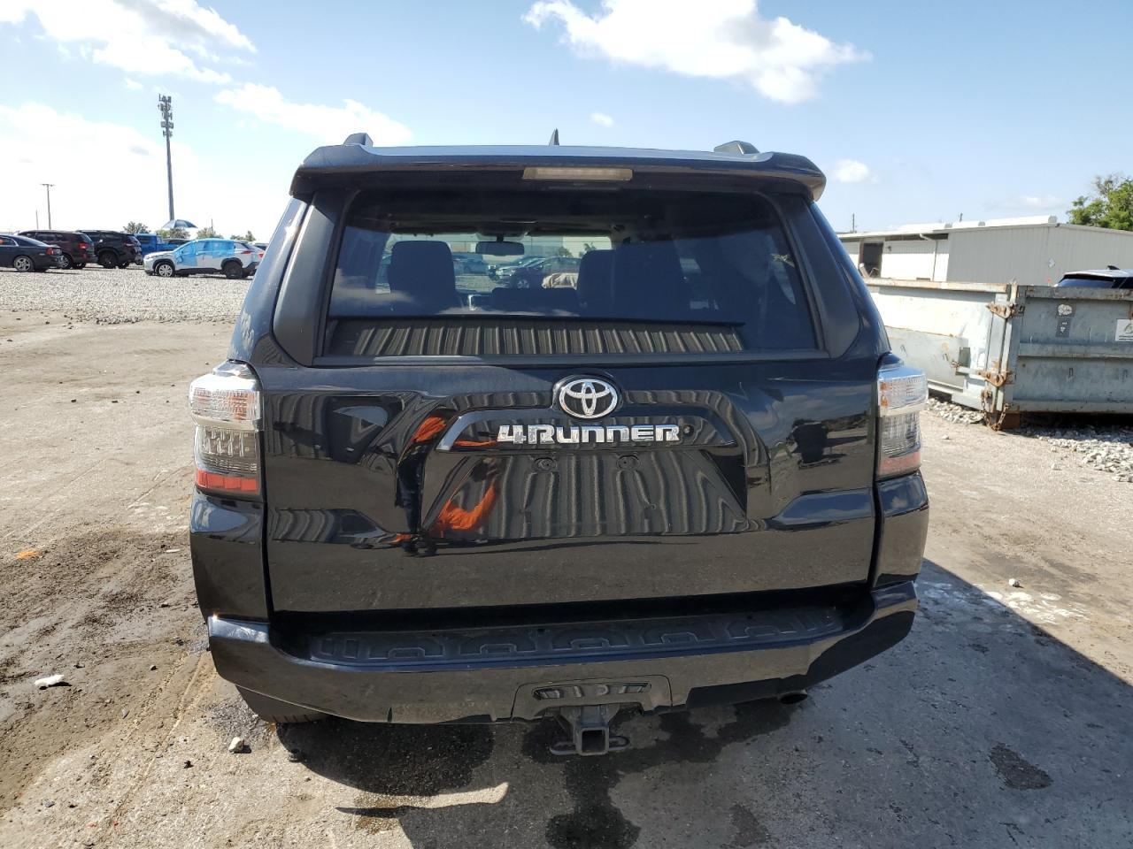 2019 Toyota 4Runner Sr5 - Фото 6