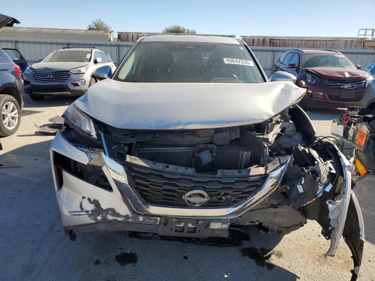 2022 Nissan Rogue Sv - Image 5