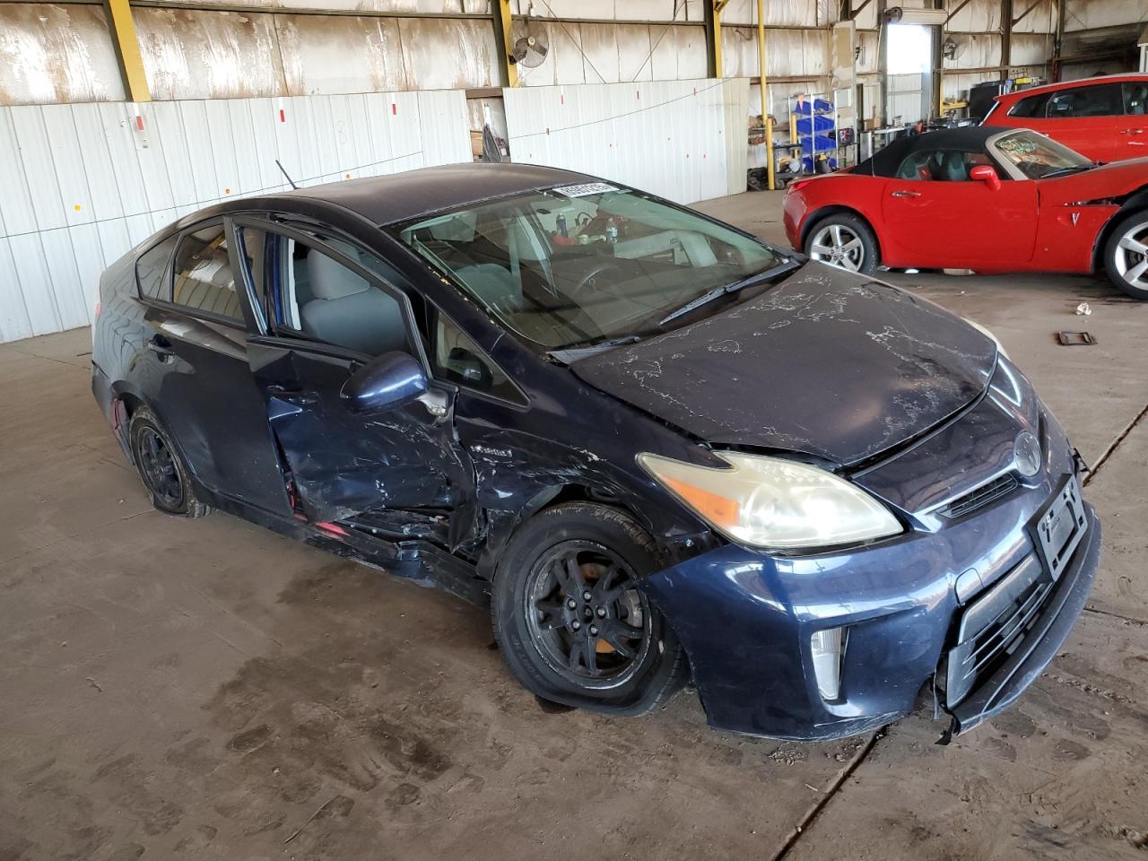 2013 Toyota Prius - Фото 4