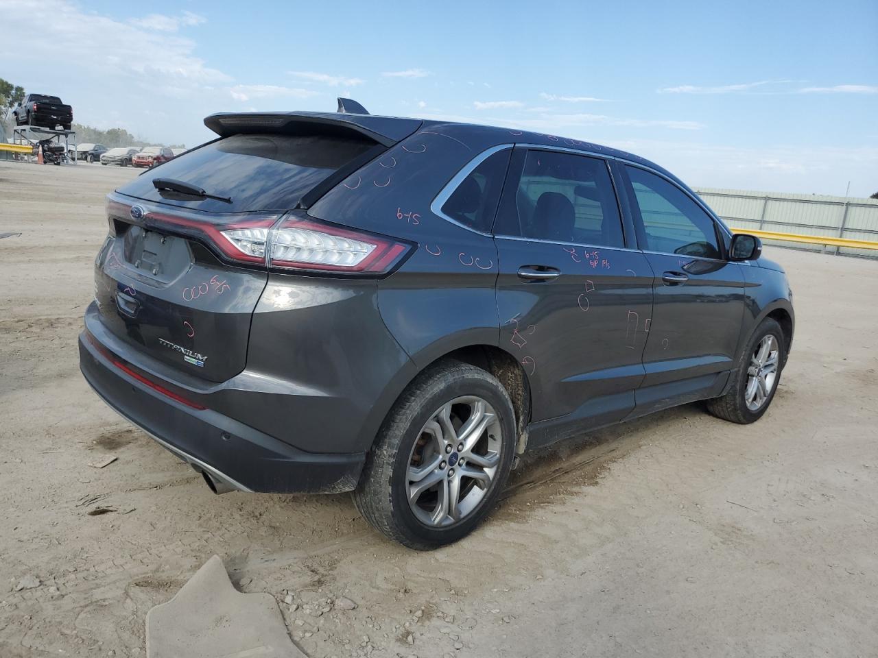 2016 Ford Edge Titanium - Фото 3