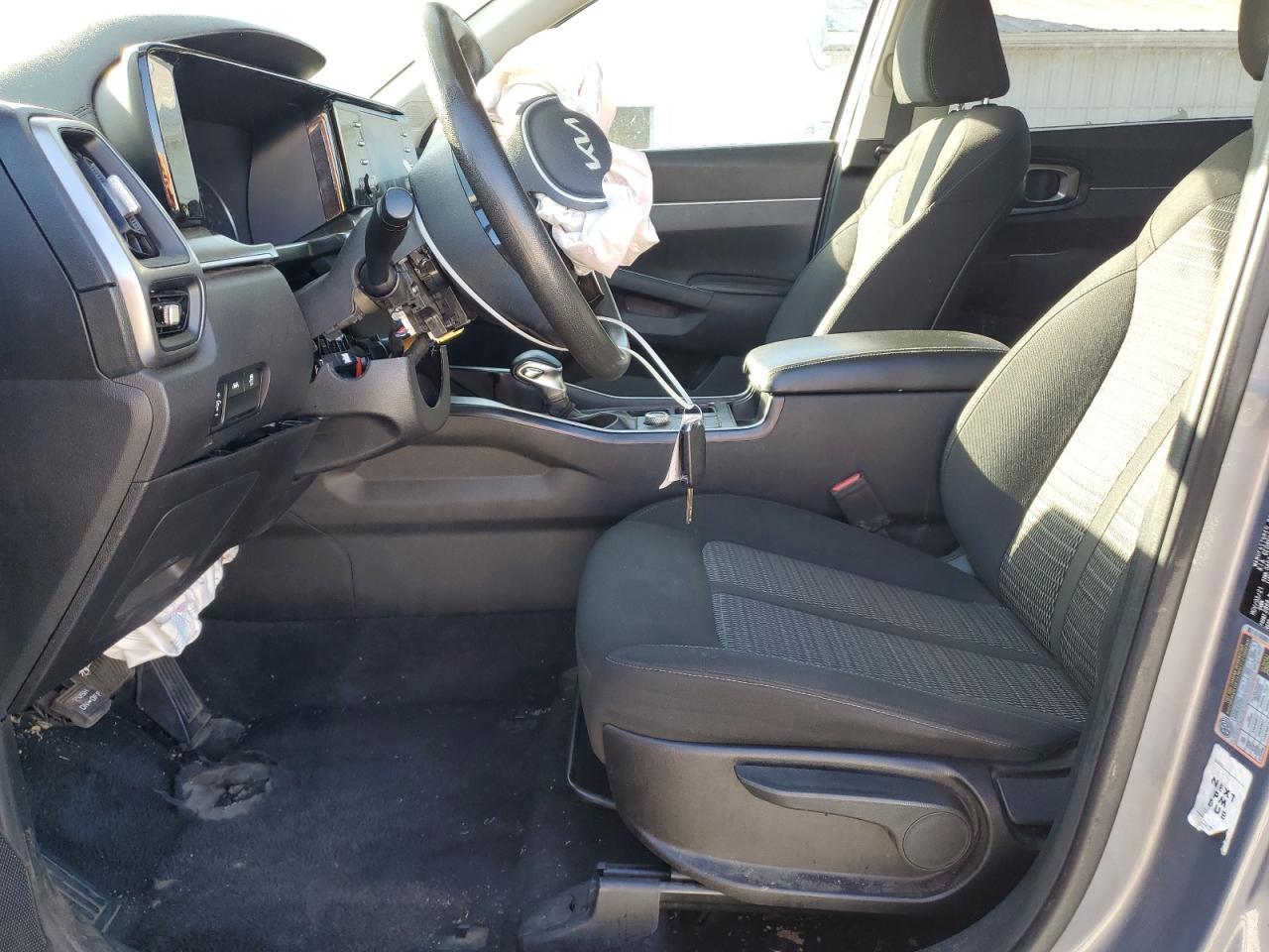 2022 Kia Sorento Lx - Image 7