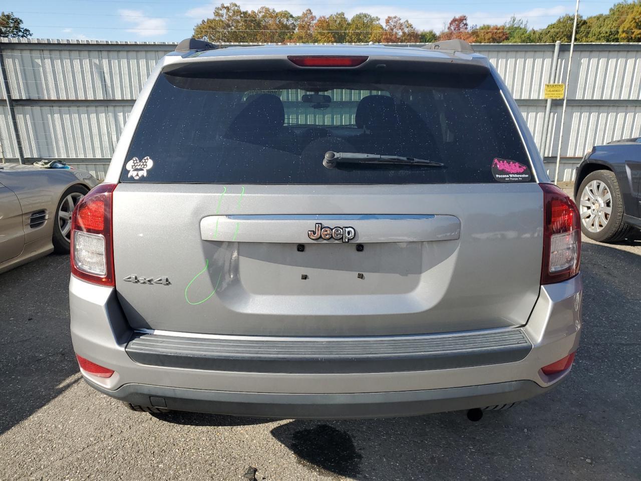 2015 Jeep Compass Sport - Фото 6