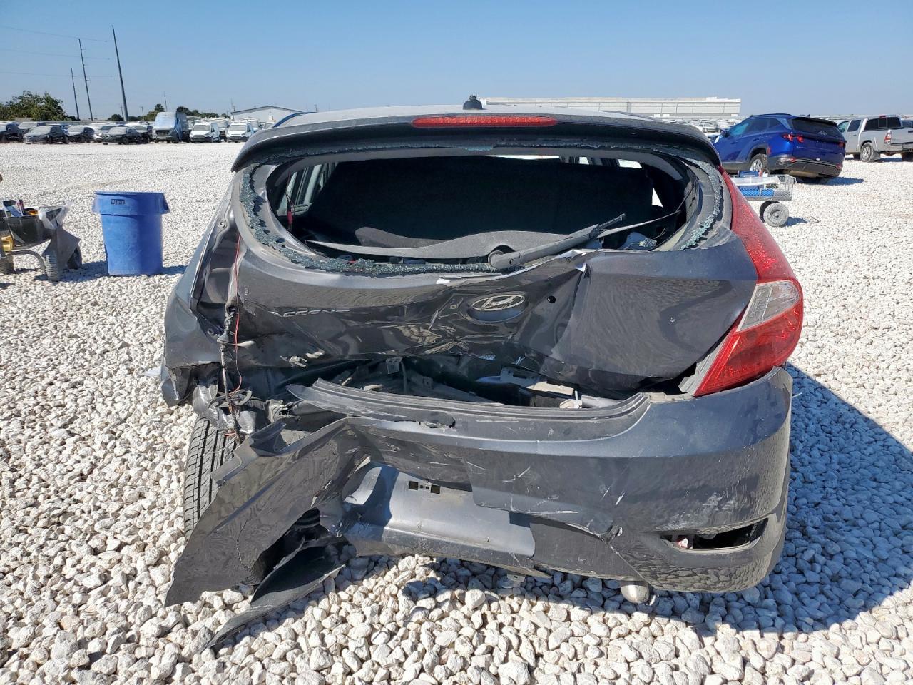 2012 Hyundai Accent Gls - Фото 6