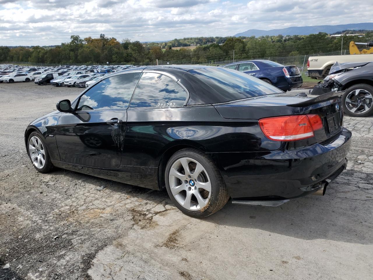 2010 BMW 335 I - Фото 2