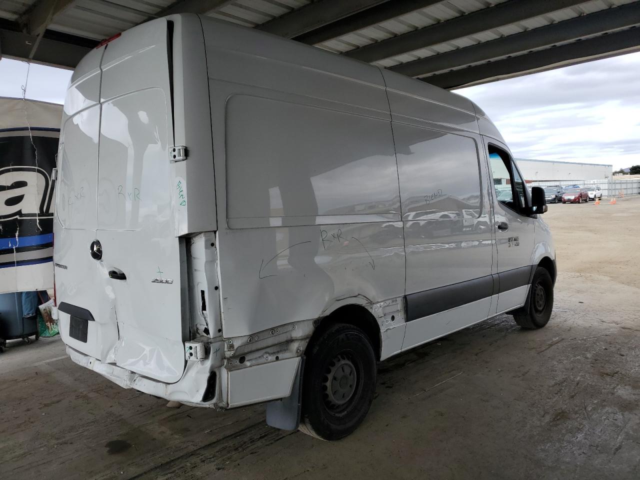 2020 Mercedes-Benz Sprinter 2500 - Фото 3