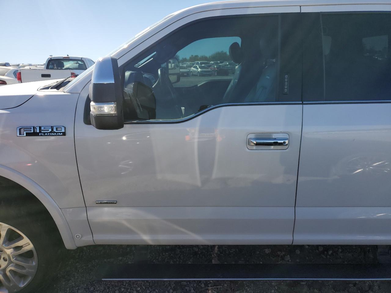 2015 Ford F150 Supercrew - Фото 7