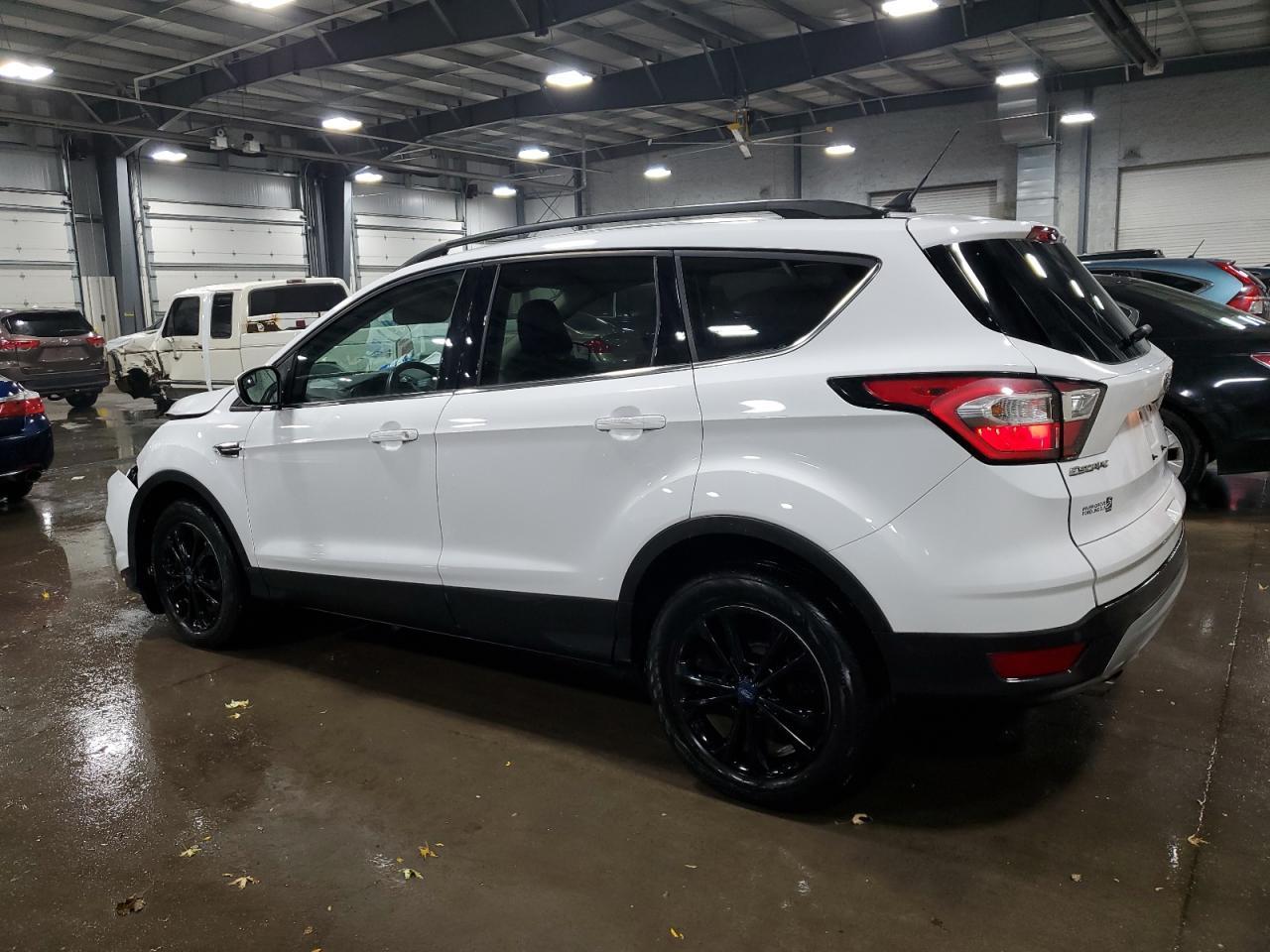 2018 Ford Escape Sel - Фото 2