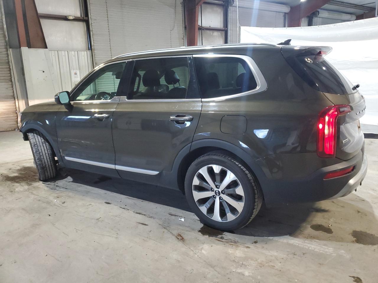 2020 Kia Telluride S - Image 2