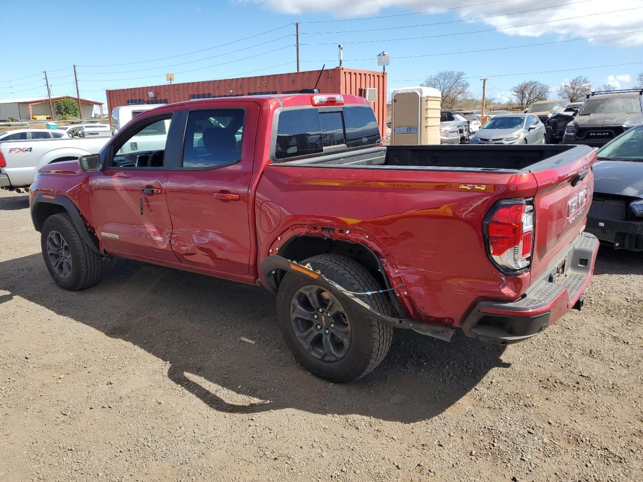 2025 GMC Canyon Elevation - Image 2