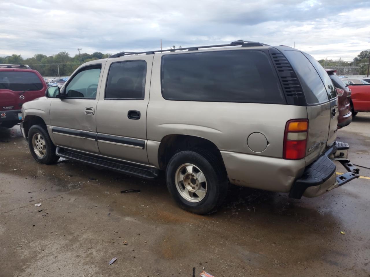 2003 Chev Suburban Ls 1500 - Image 2