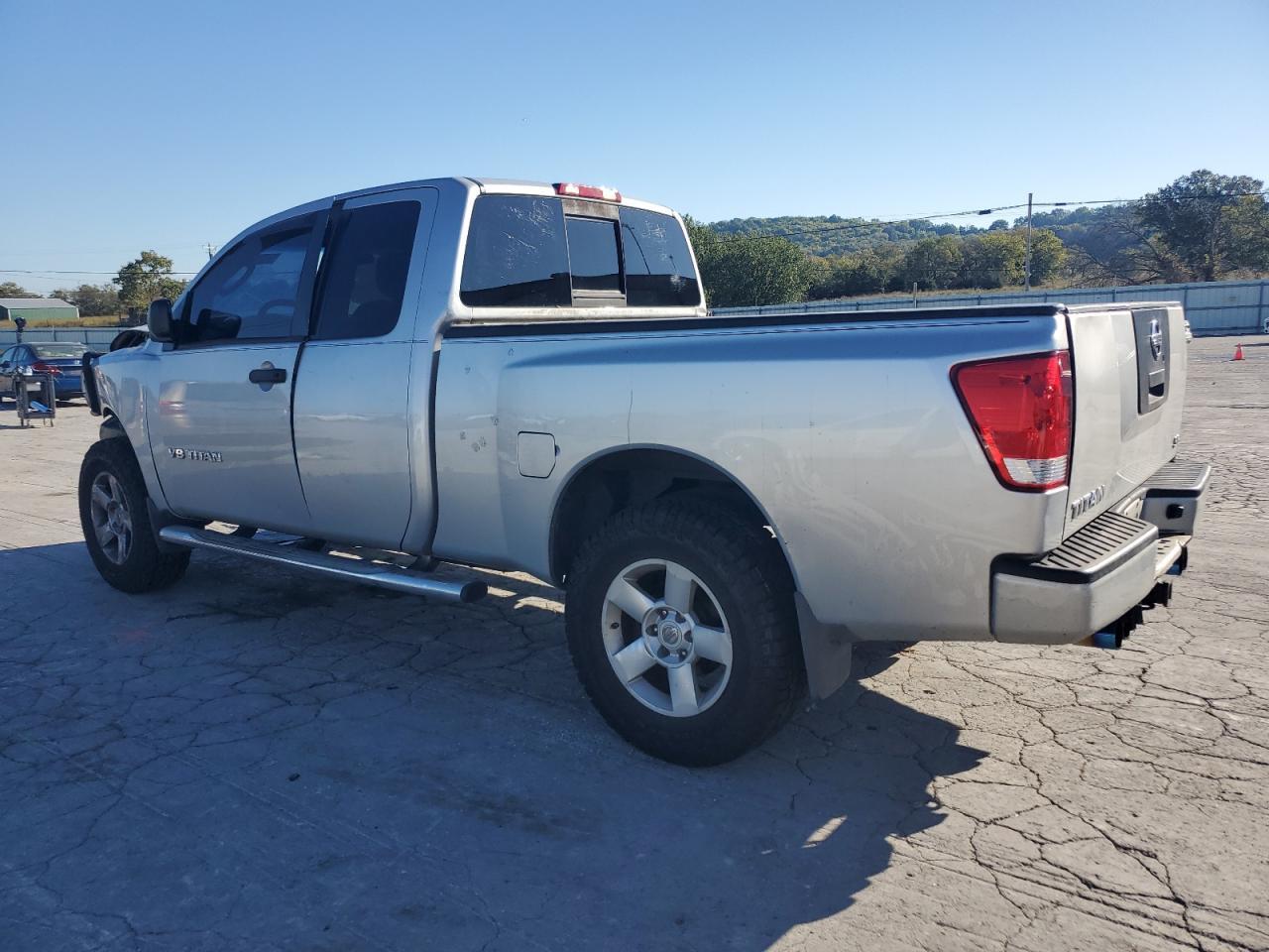 2008 Nissan Titan Xe - Фото 2