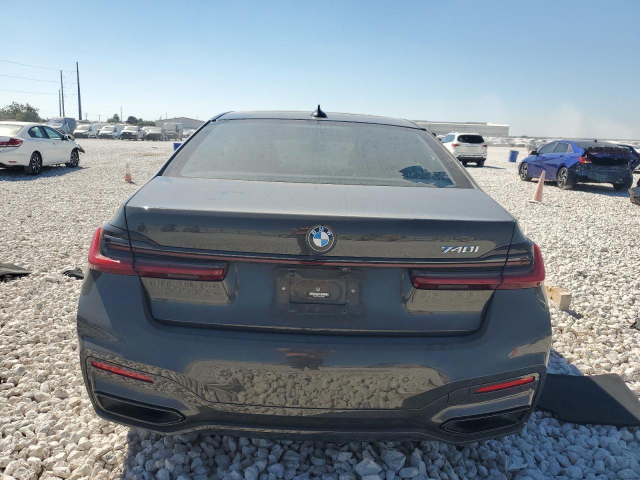 2022 BMW 740 I - Image 6