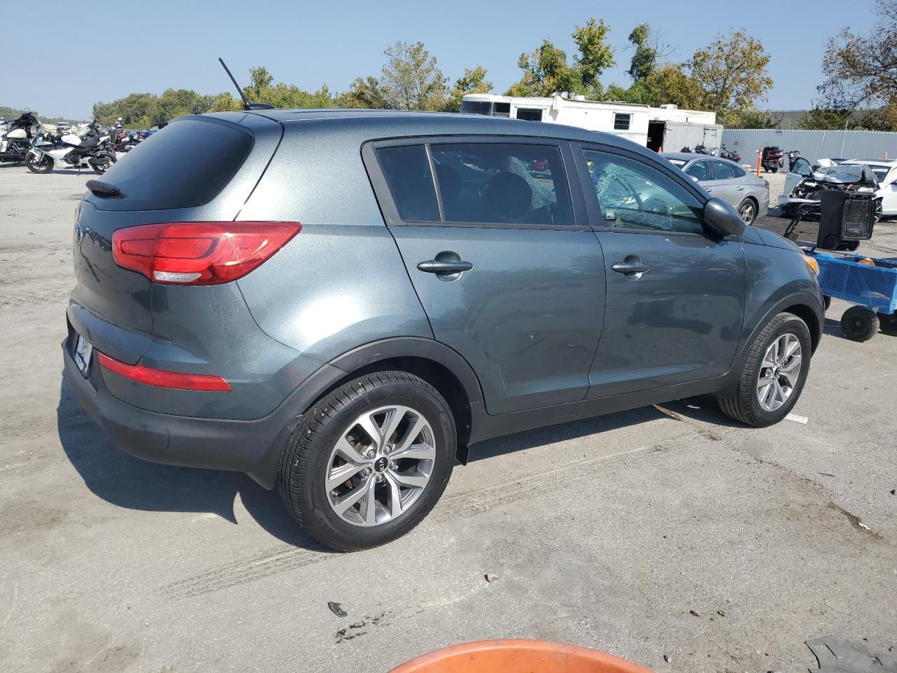 2015 Kia Sportage Lx - Image 3