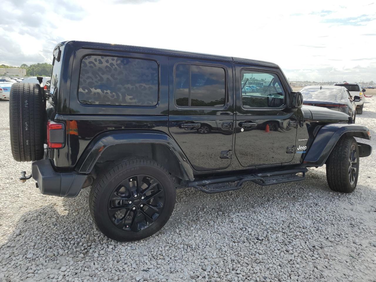 2021 Jeep Wrangler Unlimited Sahara 4Xe - Фото 3