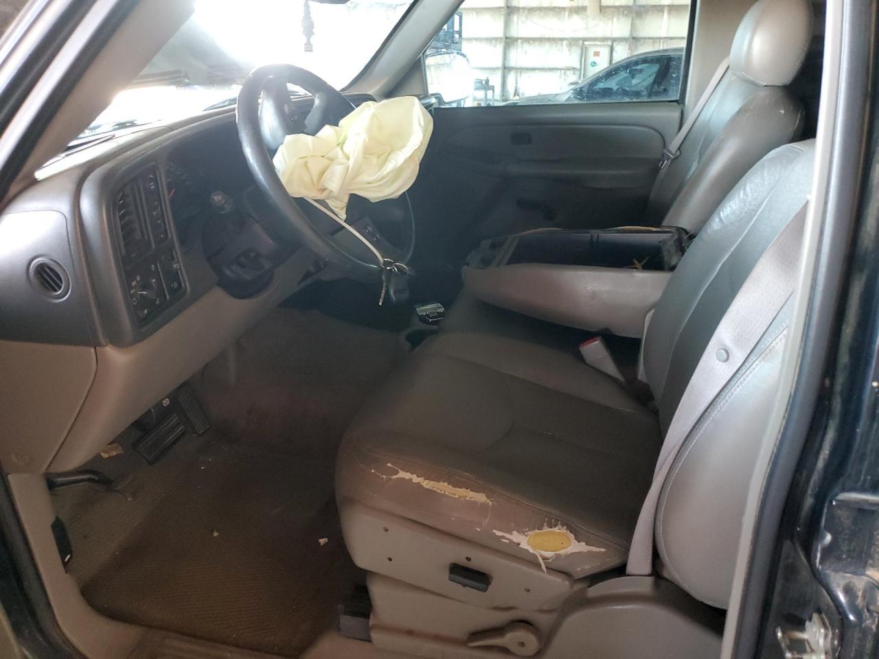 2005 Chevrolet Suburban K1500 - Фото 7