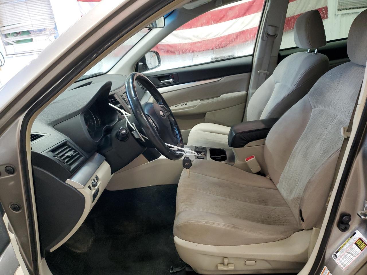 2014 Subaru Outback 2.5I Premium - Фото 7