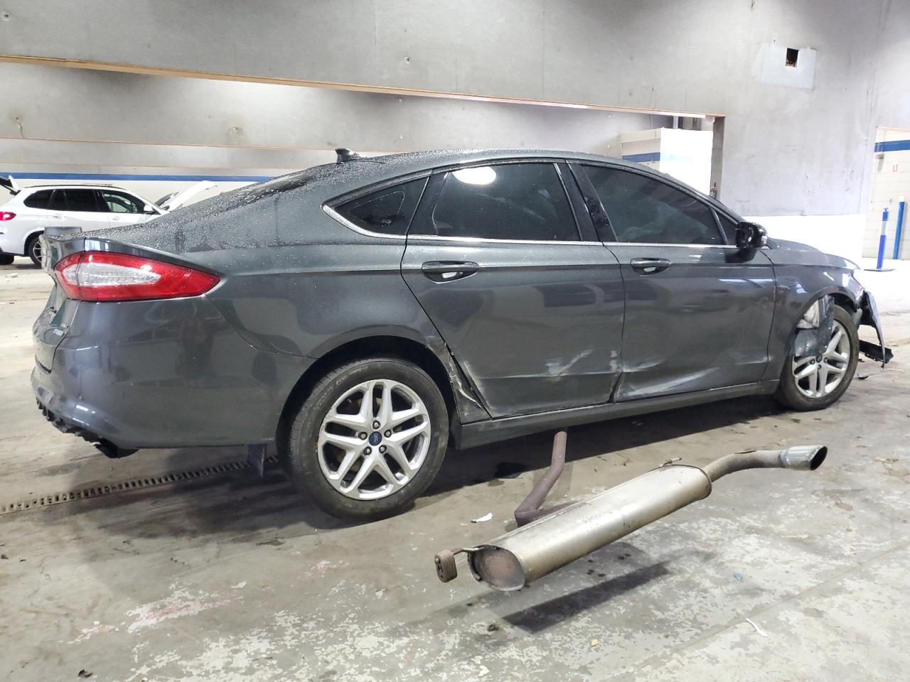2016 Ford Fusion Se - Фото 3