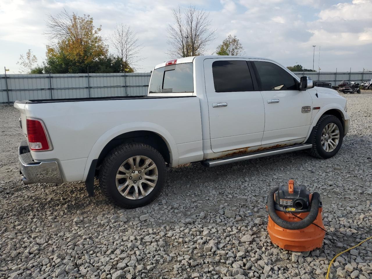 2015 Ram 1500 Longhorn - Image 3