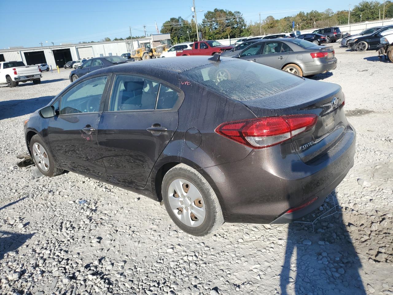 2018 Kia Forte Lx - Image 2