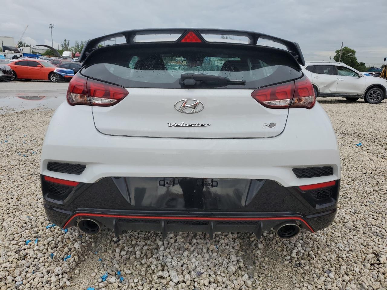 2021 Hyundai Veloster N - Image 6