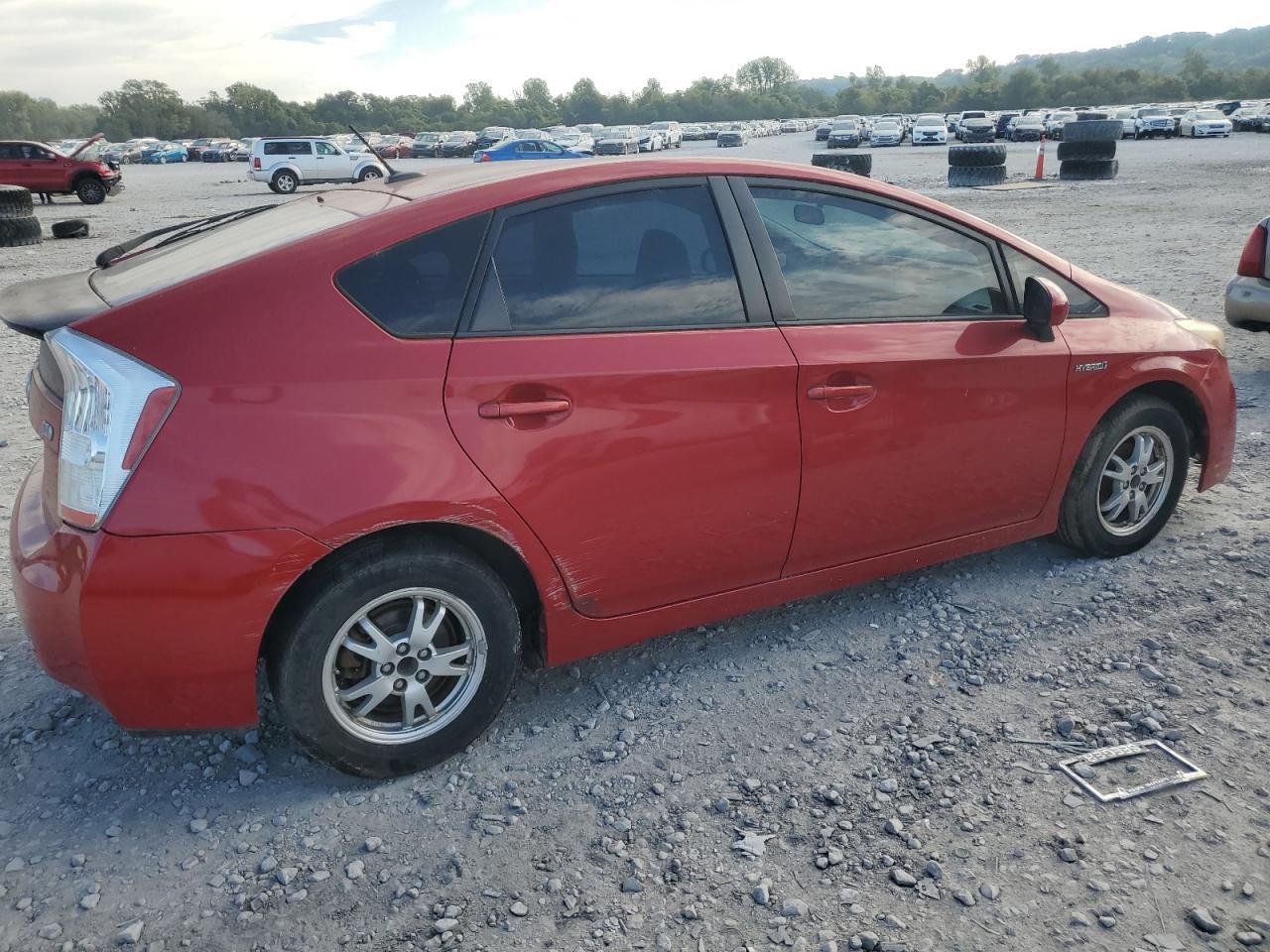 2011 Toyota Prius - Фото 3