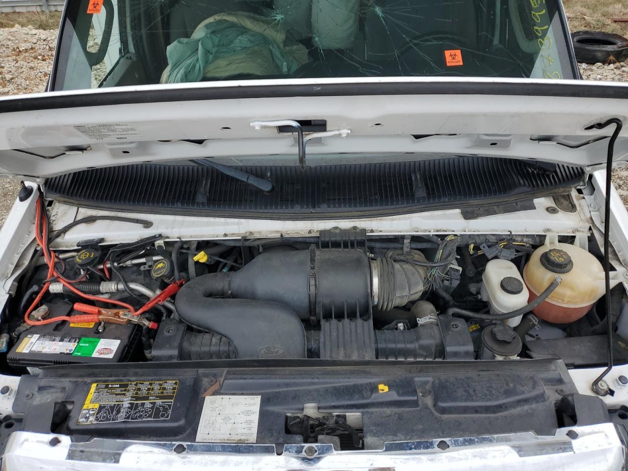 2017 Ford Econoline E350 Super Duty Cutaway Van - Image 7