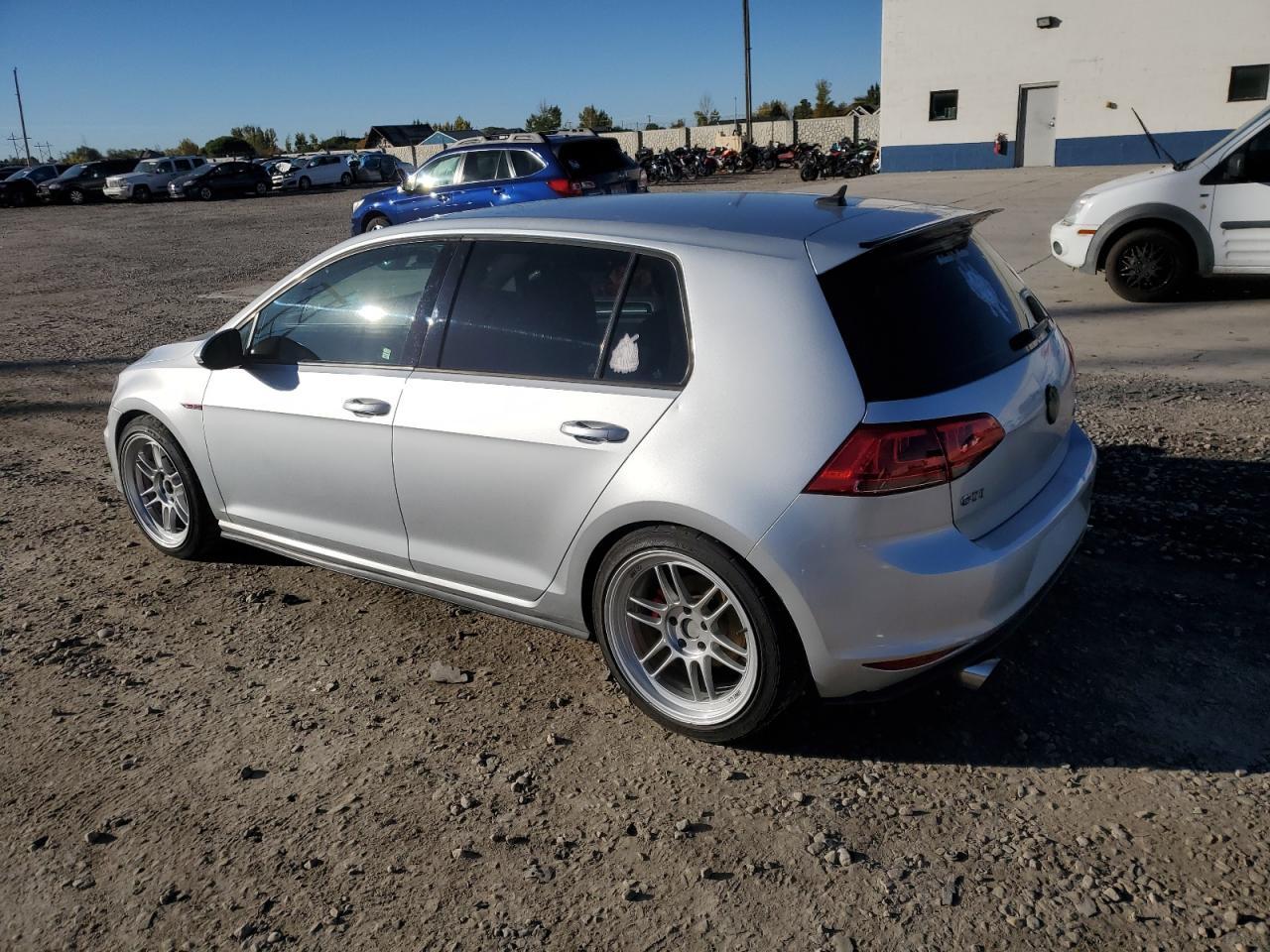 2015 Volkswagen Gti - Фото 2