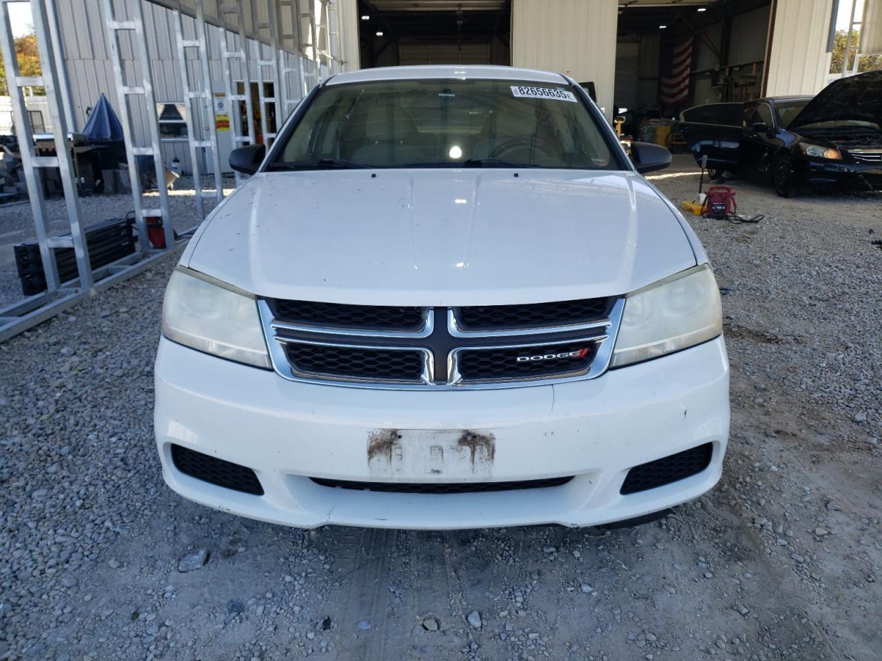 2013 Dodge Avenger - Image 5