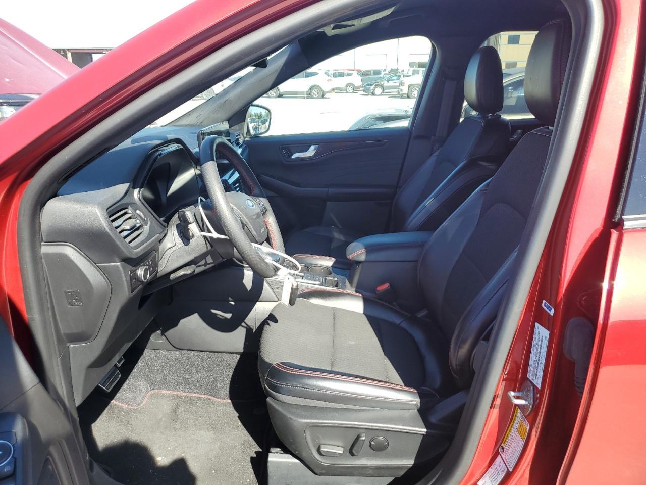 2023 Ford Escape St Line - Фото 7